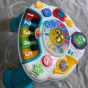 “BABY EINSTEIN” Musical Activity Table